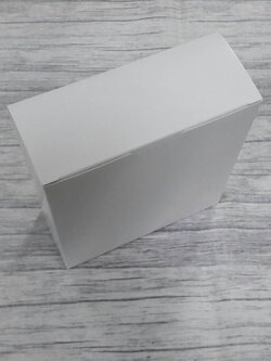 กล่องของขวัญ กล่องเครื่องสำอางค์ กล่องอเนกประสงค์ กล่องใส่ชา/กาแฟ สีขาว ขนาด 14.5x6.0x16.0 ซม. แบบทรงฝาปิดเปิด ท้ายก้นขัด ราคา 165 บาทต่อแพ็ค(20 ใบ)