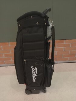 Golf Bag TITLEIST Black (มีล้อลาก)