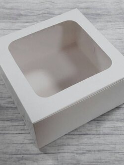 กล่องเค้ก กล่องเค้ก 1 ปอนด์ กล่องขนม กล่องเบเกอรี่ กล่องคัพเค้ก สีขาว 20.5x20.5x10 ซม. ราคา 300 บาทต่อแพ็ค (20ใบ)