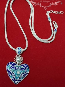 สร้อยเงินจี้หัวใจ