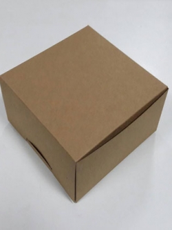 กล่องคัพเค้ก 4 ชิ้น (แบบไม่มีฐานรอง) กล่องเค้กครึ่งปอนด์ กล่องขนม กล่องสแน็ค Snack Box สีคราฟท์น้ำตาล (แบบไม่มีหน้าต่าง) ขนาด 15.0x15.0x7.6 ซม.ราคาแพ็คละ 150 บาท (รวม 20 ใบ)