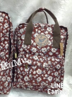 กระเป๋าเป้ผ้าสะพายหลัง mumu ขนาดเล็ก ลายดอกไม้แดงขาว (Size S)