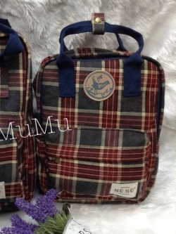 กระเป๋าเป้ผ้าสะพายหลัง mumu ลายสก๊อต แดงเทา (Size S)