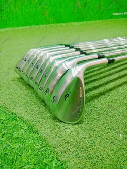Iron Set MIURA Y Grind MG Model Type F 4-9,Pw,Aw,Sw (9 pcs.) (DMG Shaft / S/ TQ: 1.7 ) ( LIMITED Edition ) ปี 2015