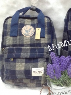 กระเป๋าเป้ผ้าสะพายหลัง mumu ลายสก๊อตเทา (Size S)