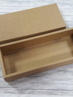กล่องของขวัญ กล่องฝาครอบ กล่องขนม กล่องอเนกประสงค์ สีคราฟท์น้ำตาลเข้ม ขนาด 11 x 28.5 x 5 ซม. (แบบฝาทึบ) ราคา 375 บาทต่อแพ็ค (20 ใบ)
