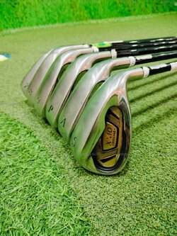 Iron Set XXIO PRIME SP-1000 7-9 P, A, S (SR) WT:47g. / TQ:3.8