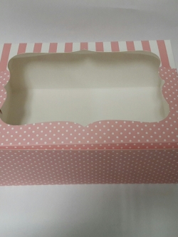 กล่องเค้ก กล่องคัพเค้ก 6 ชื้น กล่องขนม กล่องเค้กครึ่งปอนด์ กล่องเบเกอรี่ ลายชมพูจุด 16x22.6x9ซม.ราคา 320 บาท (20ใบ/แพ็ค)