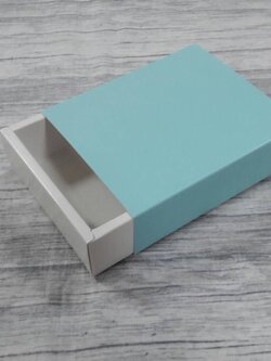 กล่องสไลด์ กล่องของขวัญ กล่องของที่ระลึก กล่องอเนกประสงค์ กล่องแบบฝาสไลด์สีฟ้าเขียวอควา ขนาด 10.7x12.7x3.4 ซม. ราคา 215 บาท (20 ใบ ต่อแพ็ค)