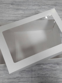 กล่องแบบมีฝาครอบ กล่องอเนกประสงค์ ขนาด 16.0 x 24.0 x 8.5 cm. สีขาว แบบมีหน้าต่างพลาสติก ราคา 545 บาท ต่อแพ็ค (20 ใบ)