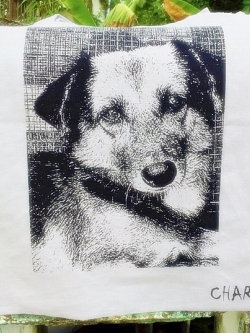 กระเป๋าผ้าลินินธรรมชาติ สีเทา ลายหมาดัชชุน ในวันสบาย สไตล์เลย์ บาย