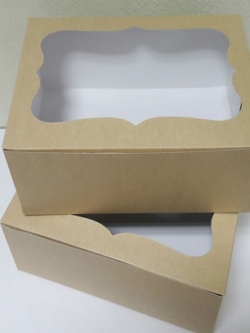 กล่องคัพเค้ก 6 ชิ้น กล่องขนม กล่องคัพเค้ก สีคราฟท์น้ำตาลอ่อน ขนาด 16x22.6x9 ซม. ราคา 320 บาทต่อแพ็ค (20 ใบ)