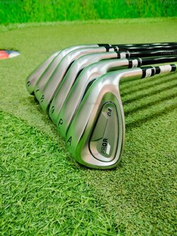 Iron set PRGR 04 Forged 6-9, Pw, Aw ( MCI/ S/ TQ: 3.0 ) 60g. 6 pcs. ปี2024