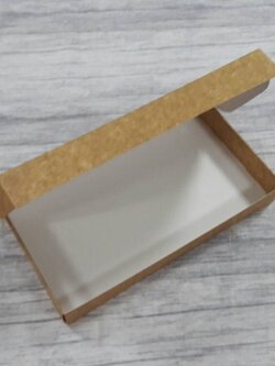 กล่องบราวนี่ กล่องขนม กล่องเอนกประสงค์ กล่องของขวัญ กล่องทรงหูช้าง สีคราฟท์น้ำตาลอ่อน(CKB) ขนาด 12x22x3 ซม.(ฝาทึบ) ราคา 205 บาทต่อแพ็ค (20 ใบ)