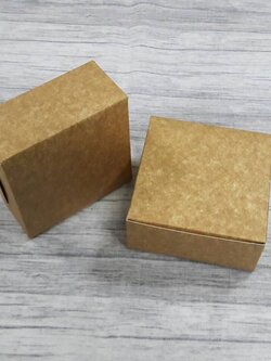 กล่องสแน็ค กล่องเค้ก กล่องขนม ขนาด 10.0 x 10.0 x 4.7 ซม. Snack Box กล่องอาหารว่าง กล่องคอฟฟี่เบรค สีคราฟท์น้ำตาลอ่อน (CKB) ราคา 75 บาทต่อแพ็ค(20ใบ)
