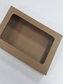 กล่องขนม กล่องอเนกประสงค์ กล่องชิฟฟ่อน กล่องใส่ของที่ระลึก (ฝากล่องปะกาวขึ้นรูป) ขนาด 16.5 x 26.0 x สูง 5.0 ซม.สีคราฟท์น้ำตาล ราคาแพ็คละ 300 บาท (20ใบ)