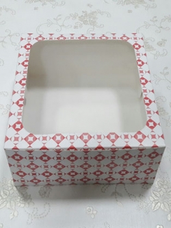 กล่องเค้ก กล่องเค้ก 2 ปอนด์ กล่องขนม กล่องเบเกอรี่ กล่องคัพเค้ก ลายดาวแดง 24.5x24.5x10ซม. ราคา 370 (20ใบ/แพ็ค)