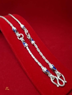 สร้อยคอห้อยพระ