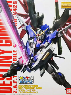 Bandai MG Destiny Gundam Clear Color Expo 4543112582164 (Plastic Model)