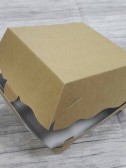 กล่องแฮมเบอร์เกอร์ กล่องอาหาร สีคราฟท์ 12.0x12.5x9.5ซม.Size XL ราคา 325 บาทต่อแพ็ค( 50 ใบ) (สินค้ายังไม่ได้พับขึ้นรูปกล่อง)