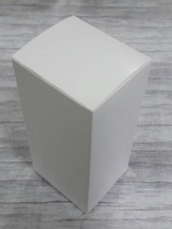 กล่องของขวัญ กล่องอเนกประสงค์ สีขาว ขนาด 8.5x7.5x18 ซม. กล่องของที่ระลึก กล่องเครื่องสำอางค์ กล่องของใช้ กล่องแบบฝาหัวท้าย ราคา 150 บาท/20 ใบ