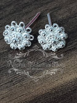 ต่างหูดอกพิกุล