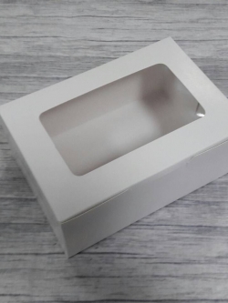 กล่องขนม กล่องเค้ก กล่องคัพเค้ก กล่องขนม กล่องชิฟฟ่อน กล่องช้อคโกแล็ต กล่องคุ๊กกี้ สีขาว ขนาด 12.0x17.5x7.5 ซม.แบบมีหน้าต่างพลาสติก ราคา 160 บาท(20 ใบต่อแพ็ค)