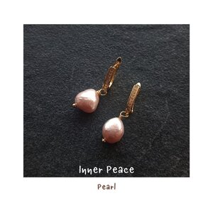 "Dazzling" 18K ต่างหูมุกแท้ทรงบารอค Natural Baroque Pearl 18K Hoop Earring