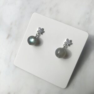 Labradorite....มีลาบาโดไรต์ไว้...ใครก็หลอกเราไม่ได้!!!