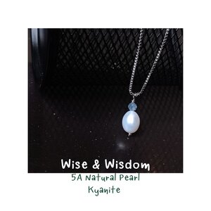 สร้อยพร้อมจี้ มุกแท้ 5A ประดับ Kyanite Pendant Necklace (เสริมญาณหยั่งรู้ ความรอบรู้)