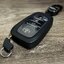 เคสรีโมทรถ Toyota Innova Zenix 2023 แบบ 2 ชั้น รุ่นถอดกุญแจในรีโมทได้ (Double-Layer Metal Aluminum Alloy Key Cover with transparent push button Guard) โตโยต้า อินโนวา ตัวใหม่ 2023 -All New Innova Zenix ใหม่